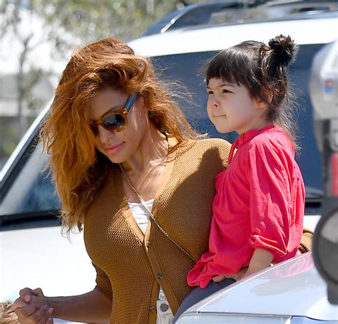 how many kids does eva mendes have